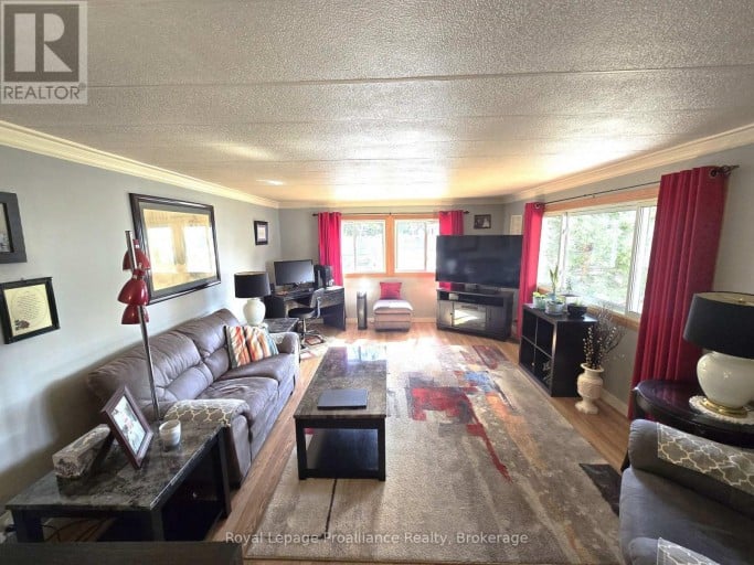 68 - 529 OLD HIGHWAY 2, Quinte West (Sidney Ward), Ontario, K8V5P5