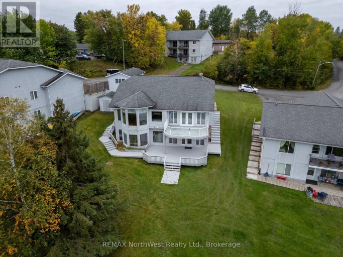 336 1/2 - 336-336 1/2 SECOND AVENUE EAST AVENUE S, Kenora (Lakeside), Ontario, P9N4G9