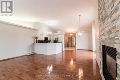 336 1/2 - 336-336 1/2 SECOND AVENUE EAST AVENUE S Kenora (Lakeside) Ontario photo 9