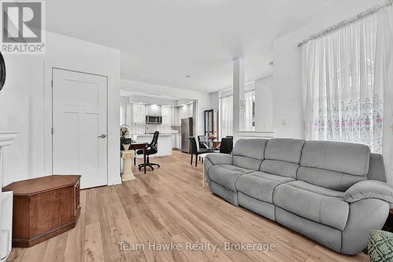 1 SAMANTHA LANE, Midland, Ontario, L4R0H4