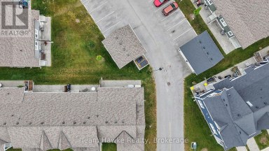 1 SAMANTHA LANE Midland Ontario photo 36