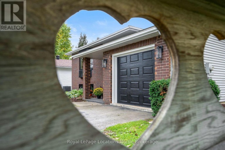 390 SECOND STREET, Collingwood, Ontario, L9Y1G8