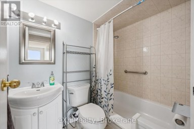 404 - 65 SILVERCREEK PARKWAY N Guelph (Junction/Onward Willow) Ontario photo 25