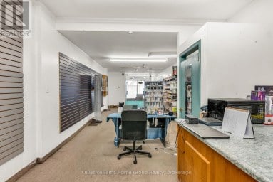 49 CORK STREET E Guelph (Downtown) Ontario photo 10
