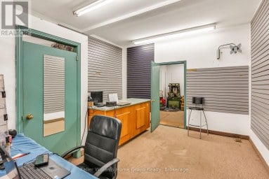 49 CORK STREET E Guelph (Downtown) Ontario photo 11