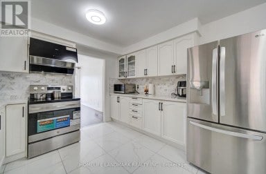 65 SHEPTON WAY Toronto (Steeles) Ontario photo 11