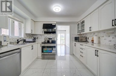 65 SHEPTON WAY Toronto (Steeles) Ontario photo 12