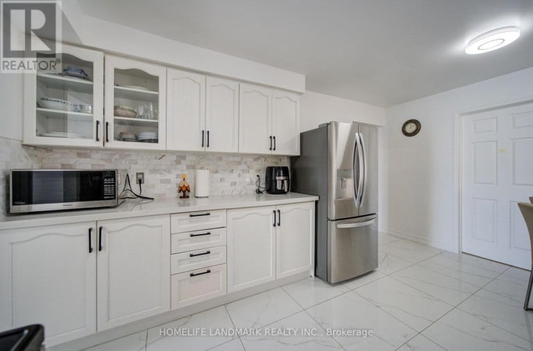 65 SHEPTON WAY, Toronto (Steeles), Ontario, M1V5N4
