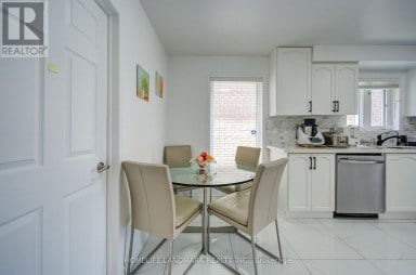 65 SHEPTON WAY Toronto (Steeles) Ontario photo 14