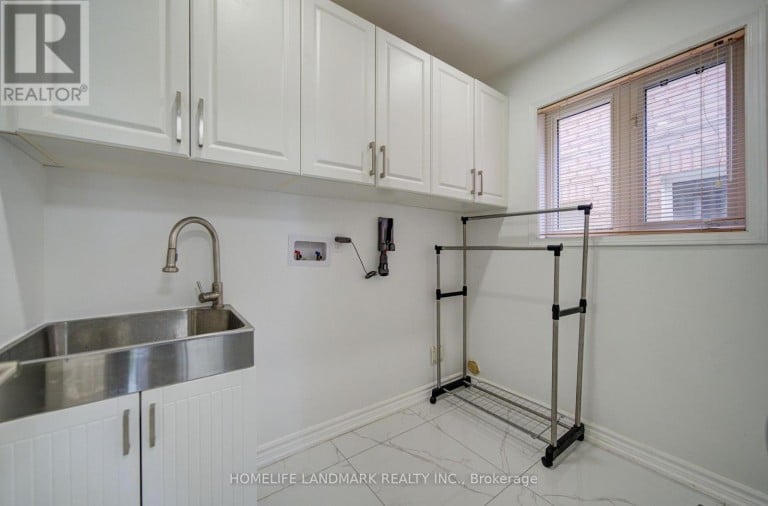 65 SHEPTON WAY, Toronto (Steeles), Ontario, M1V5N4