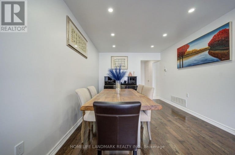 65 SHEPTON WAY, Toronto (Steeles), Ontario, M1V5N4