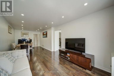 65 SHEPTON WAY Toronto (Steeles) Ontario photo 6