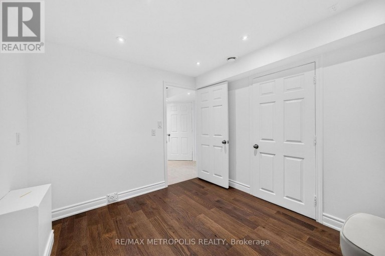 95 JOHN WALTER CRESCENT, Clarington (Courtice), Ontario, L1E2W8