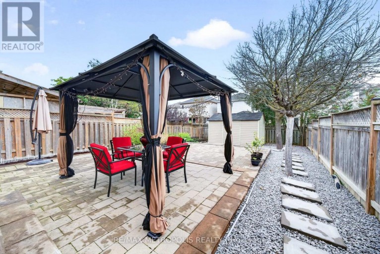 95 JOHN WALTER CRESCENT, Clarington (Courtice), Ontario, L1E2W8