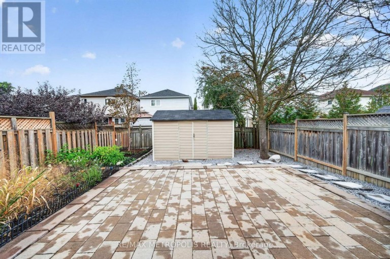 95 JOHN WALTER CRESCENT, Clarington (Courtice), Ontario, L1E2W8