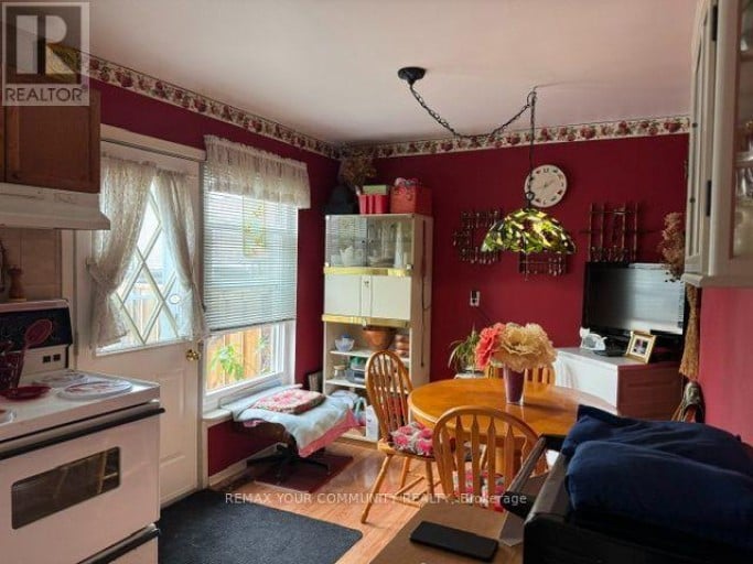 12 JACQUES LANE, Ajax (South East), Ontario, L1S3L4