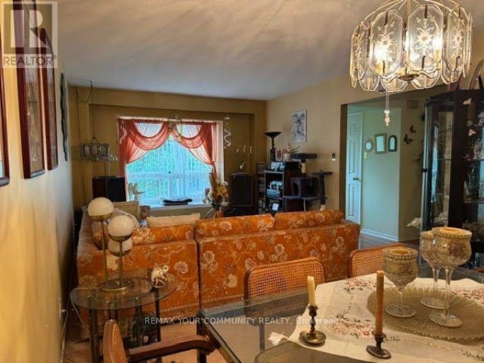 12 JACQUES LANE, Ajax (South East), Ontario, L1S3L4