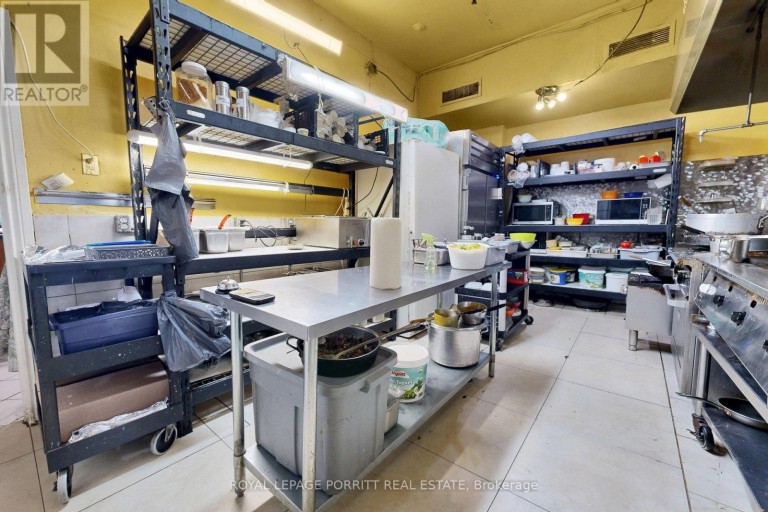 2633 EGLINTON AVENUE E, Toronto (Kennedy Park), Ontario, M1K2S2