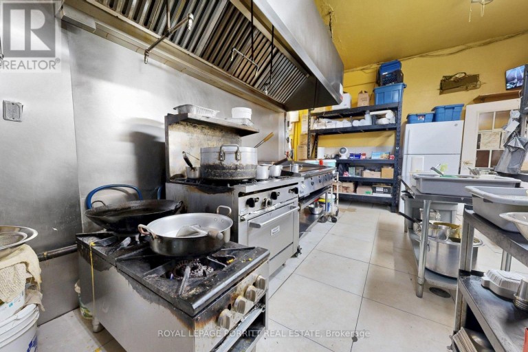 2633 EGLINTON AVENUE E, Toronto (Kennedy Park), Ontario, M1K2S2