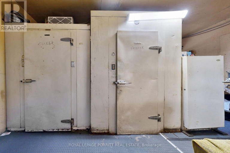 2633 EGLINTON AVENUE E, Toronto (Kennedy Park), Ontario, M1K2S2