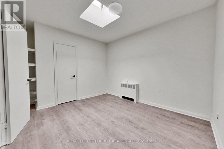 2633 EGLINTON AVENUE E, Toronto (Kennedy Park), Ontario, M1K2S2