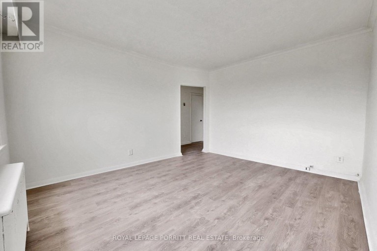 2633 EGLINTON AVENUE E, Toronto (Kennedy Park), Ontario, M1K2S2