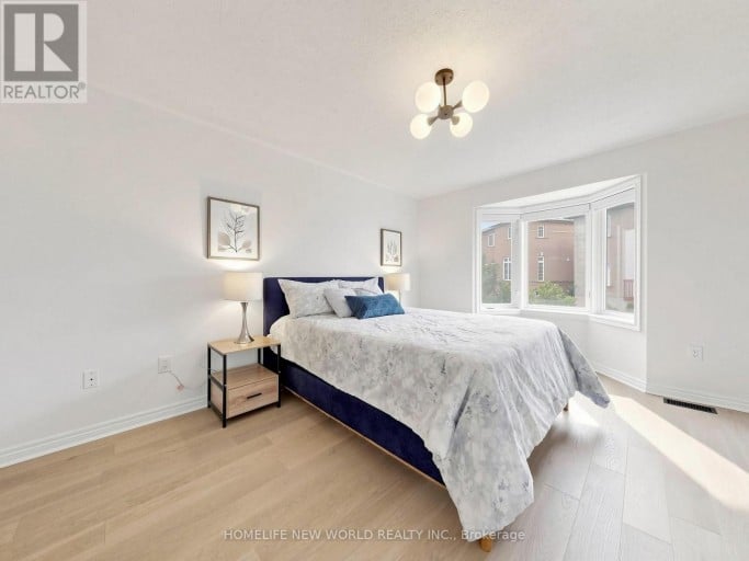 7 MONACO CRESCENT, Richmond Hill (Rouge Woods), Ontario, L4S1V1