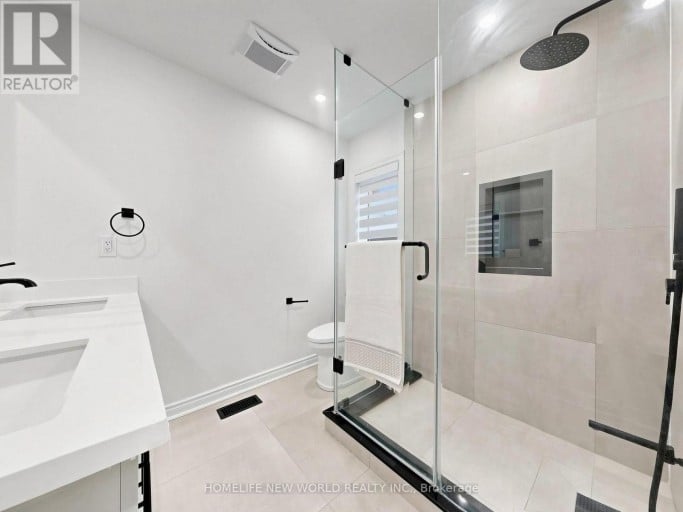 7 MONACO CRESCENT, Richmond Hill (Rouge Woods), Ontario, L4S1V1