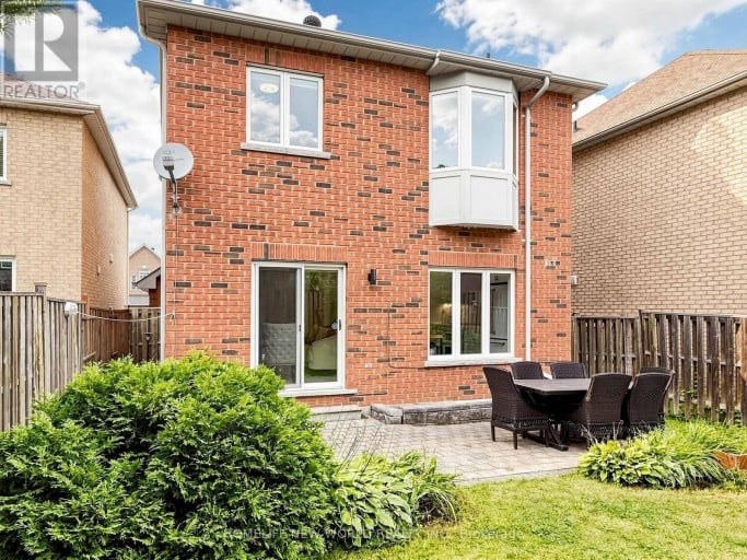 7 MONACO CRESCENT, Richmond Hill (Rouge Woods), Ontario, L4S1V1