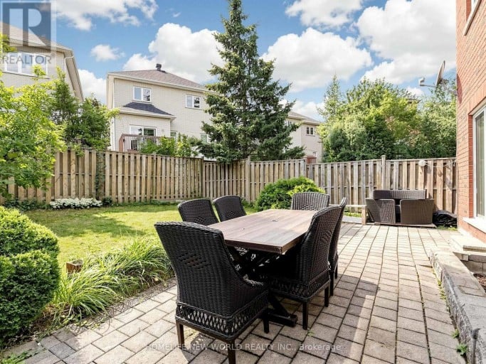 7 MONACO CRESCENT, Richmond Hill (Rouge Woods), Ontario, L4S1V1