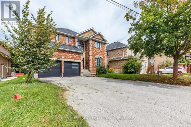 54 MAPLE GROVE AVENUE, Richmond Hill (Oak Ridges), Ontario, L4E2V5