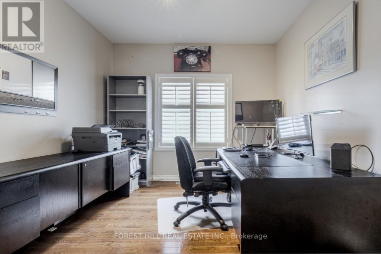54 MAPLE GROVE AVENUE, Richmond Hill (Oak Ridges), Ontario, L4E2V5