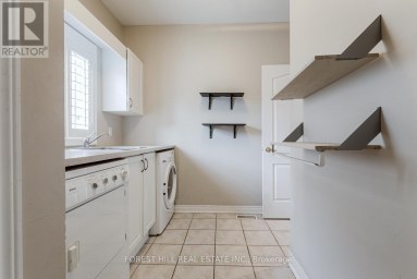 54 MAPLE GROVE AVENUE Richmond Hill (Oak Ridges) Ontario photo 21
