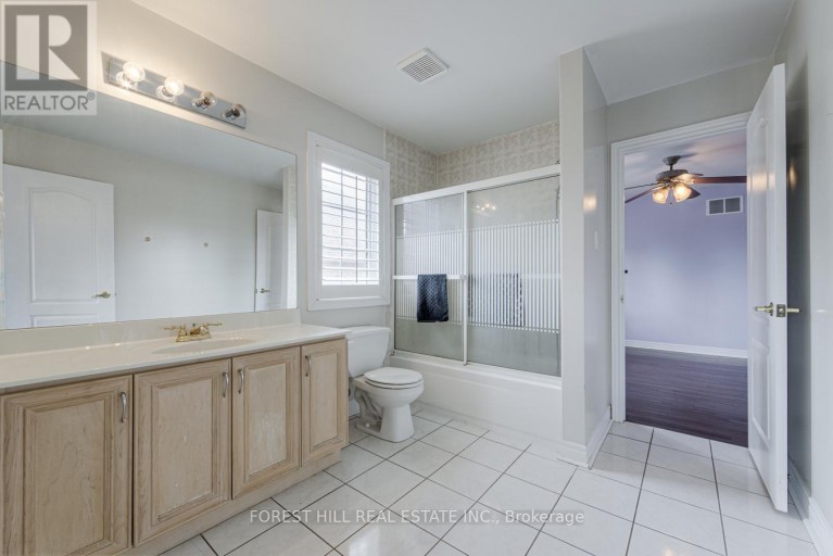 54 MAPLE GROVE AVENUE, Richmond Hill (Oak Ridges), Ontario, L4E2V5