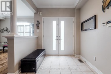 54 MAPLE GROVE AVENUE Richmond Hill (Oak Ridges) Ontario photo 5