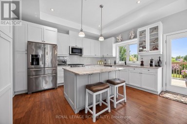 3 THOROUGHBRED DRIVE Oro-Medonte Ontario photo 11