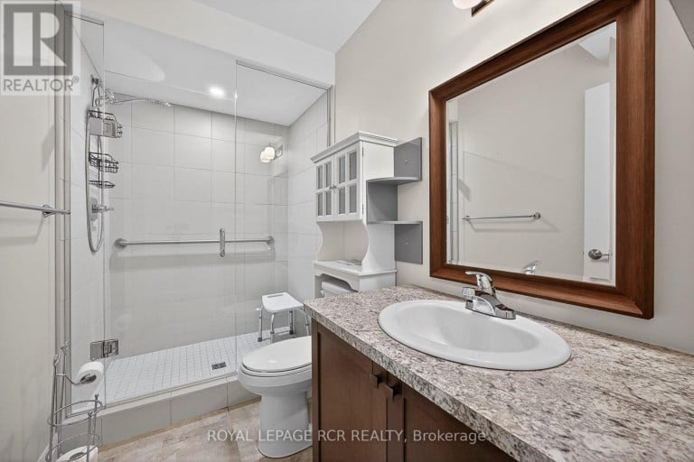 3 THOROUGHBRED DRIVE, Oro-Medonte, Ontario, L0K1E0