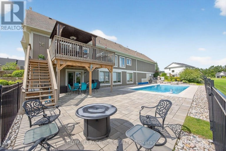 3 THOROUGHBRED DRIVE, Oro-Medonte, Ontario, L0K1E0