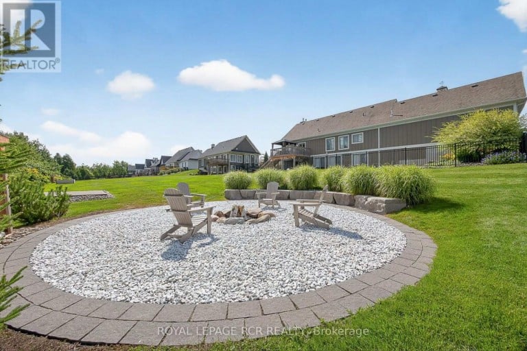 3 THOROUGHBRED DRIVE, Oro-Medonte, Ontario, L0K1E0