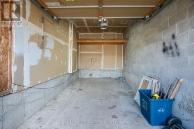 58 GOODWIN DRIVE Barrie (Painswick South) Ontario photo 35