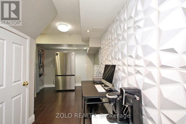 37 SEWELLS LANE S, Brampton (Fletcher's Meadow), Ontario, L7A2Z9