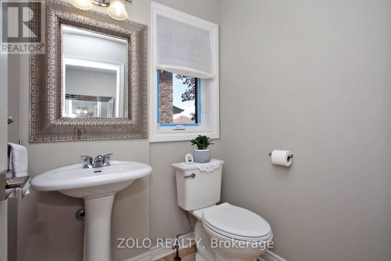 37 SEWELLS LANE S, Brampton (Fletcher's Meadow), Ontario, L7A2Z9