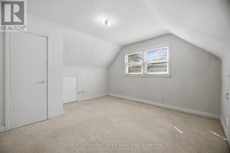 68 ALLENBY AVENUE, Toronto (Elms-Old Rexdale), Ontario, M9W1S6