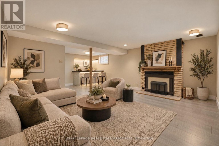 68 ALLENBY AVENUE, Toronto (Elms-Old Rexdale), Ontario, M9W1S6