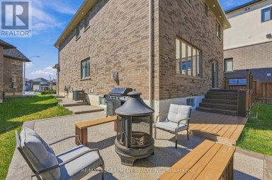 88 ERINGATE COURT Hamilton (Stoney Creek Mountain) Ontario photo 41