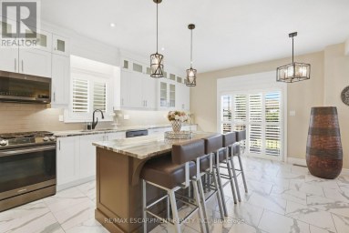 88 ERINGATE COURT Hamilton (Stoney Creek Mountain) Ontario photo 6