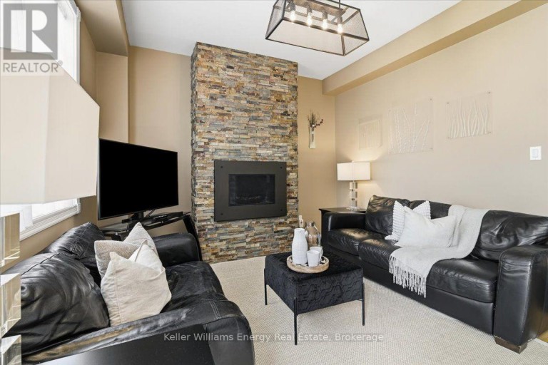 27 DENT STREET, Ajax (Northwest Ajax), Ontario, L1T4G1