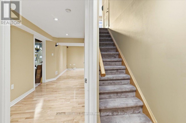 27 DENT STREET, Ajax (Northwest Ajax), Ontario, L1T4G1