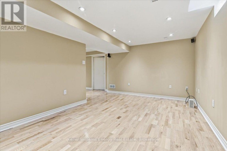 27 DENT STREET, Ajax (Northwest Ajax), Ontario, L1T4G1