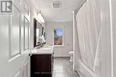 477 CUBERT STREET Oshawa (Vanier) Ontario photo 24